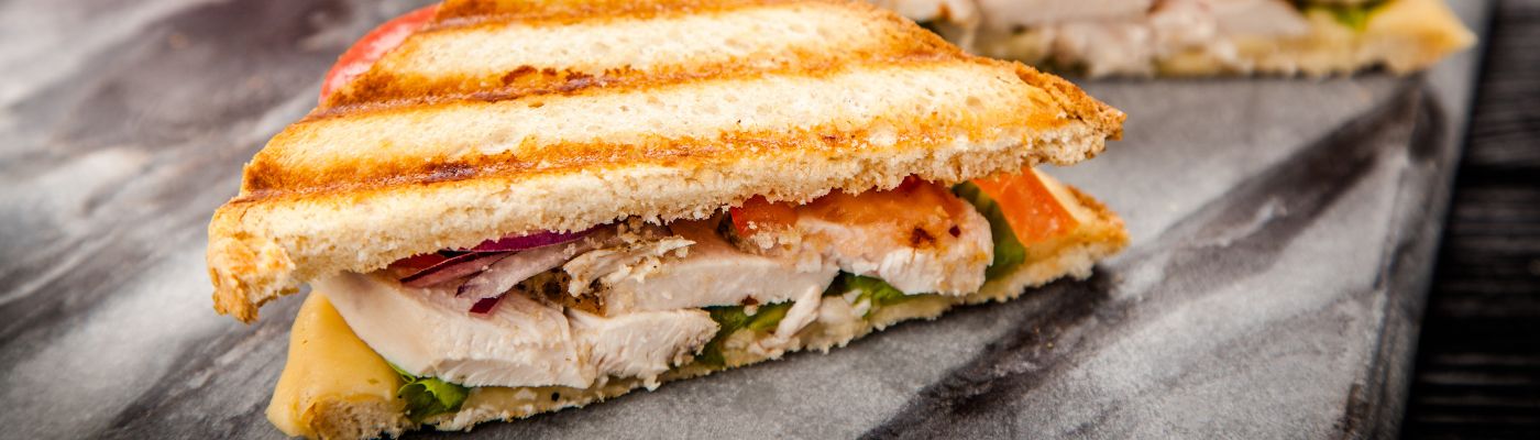 Costa Coffee British Roast Chicken Salad